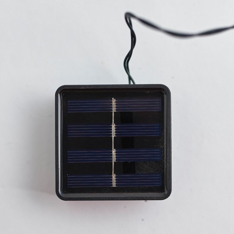 ΣΕΙΡΑ, 80 LED 5mm, ΜΕ ΑΚΡΥΛΙΚΗ ΕΠΕΚΤΑΣΗ, ΗΛΙΑΚΟ ΣΥΛΛΕΚΤΗ ΜΕ ΑΙΣΘΗΤΗΡΑ ΦΩΤΟΣ, 8 ΠΡΟΓΡΑΜΜΑΤΑ, ΠΡΑΣΙΝΟ PVC ΚΑΛΩΔΙΟ, ΚΟΚΚΙΝΟ ΚΑΙ ΠΡΑΣΙΝΟ LED ANA 10cm, ΠΡΟΕΚΤΑΣΗ ΠΑΡΟΧΗΣ 1m, ΙΡ44