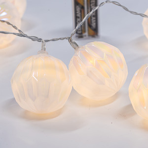 ΣΕΙΡΑ, 10 LED 5mm, ΛΕΥΚΕΣ ΑΝΑΓΛΥΦΕΣ ΜΠΑΛΕΣ, ΜΠΑΤΑΡΙΑΣ 2xAA, ΔΙΑΦΑΝΟ PVC ΚΑΛΩΔΙΟ, ΘΕΡΜΟ ΛΕΥΚΟ LED ΑΝΑ 15cm, ΠΡΟΕΚΤΑΣΗ ΠΑΡΟΧΗΣ 30cm, IP20