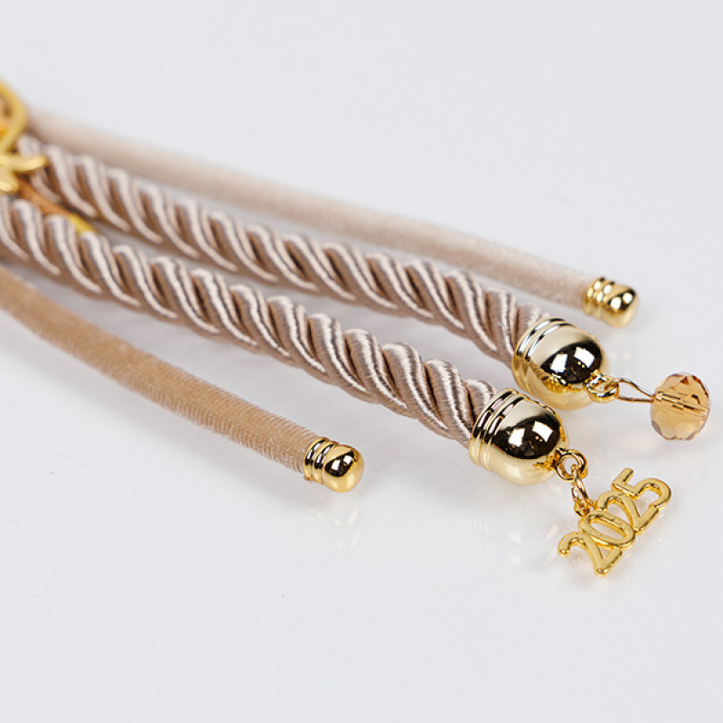 ΚΡΕΜΑΣΤΟ ΓΟΥΡΙ, ΜΠΕΖ, ΜΕ ΕΥΧΕΣ, 28cm